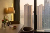 重慶解放碑Mercureホテル - カップル