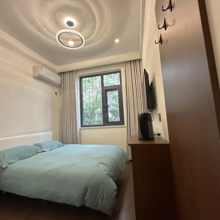 Yunya Bingzhan Homestay (Longmen High-Speed Railway Station)