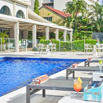 Cairns Harbourside Hotel Отели в г. Кэрнс