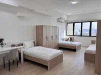 Upper Hotel Suites Hotels near Cathedral of the Holy Spirit