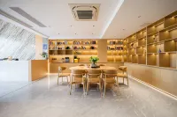 Pingtan Yuehe Hotel