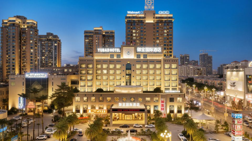 Midtown Hotel