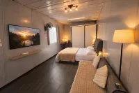 Galaxy Homestay (Muslim)