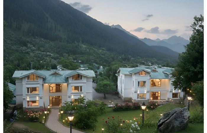 The Riviera Hotel Pahalgam