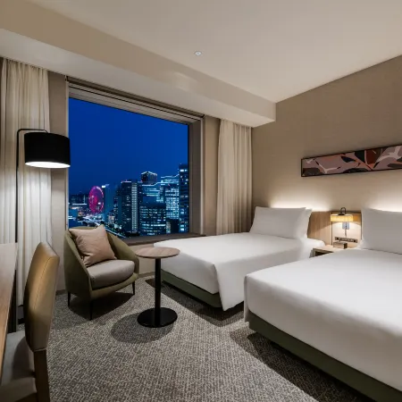 Hilton Garden Inn Yokohama Minatomirai Отели рядом с достопримечательностью «Железнодорожная станция Цуруми»