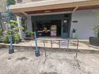 57 Hidden House BkK Chinatown Debsirin學院附近的飯店