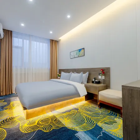 Jiangtian Holiday Hotel (Fuyuan Port)