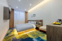 Jiangtian Holiday Hotel (Fuyuan Port)
