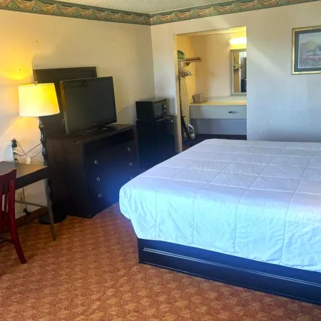 Victorian Inn By OYO Whitesboro US Hwy 82