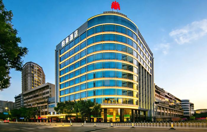 Hotel Brilliant（Quanzhou South Station Store）