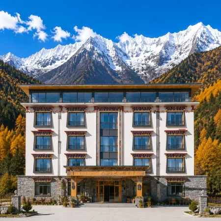 Yalong Boutique Hotel,Siguniang Mountain