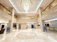WanLi Hotel (ShangRao Yanshan Hekou Town Branch) - parking