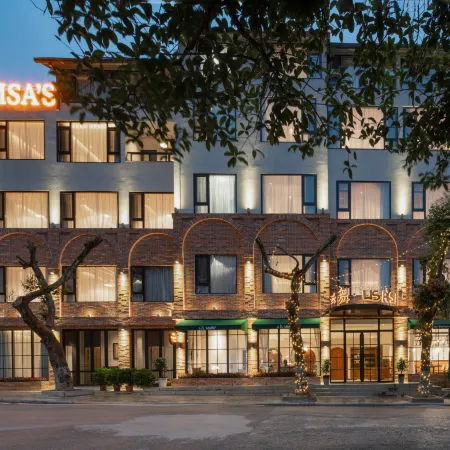 Yangshuo Lisa Boutique Hotel