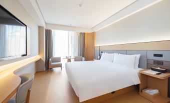 JI Hotel (Shanghai Baoyang Road Subway Station)