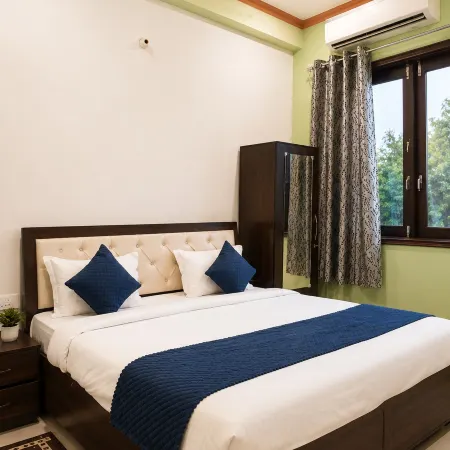 Hotel JK Blue Heaven