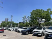Changyuan Huatai Hotel (City Gymnasium Yinhe Xintiandi Branch) - parking