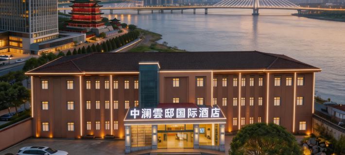 南昌中瀾國際 ROYALWWWKKVSION·HOTEL酒店（武商MALL八一廣場店） 南昌酒店