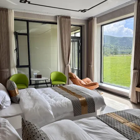 Yunqi Gallery Homestay (Bee Town Branch)