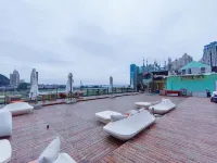โรงแรม CitiGO จัตุรัสซิงไห่ ต้าเหลียน - ที่มีบาร์