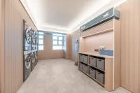 HanTing Hotel (Xining Railway Station Zhongfayuan City Plaza)