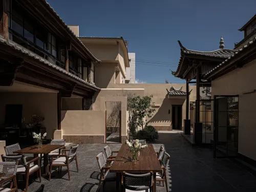 Acacia Axia, No.61 Dazhifang, Dali Ancient City