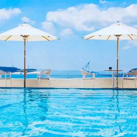 Jiumo ENJOYS · Pingtan Sunrise Windmill Sea View Homestay