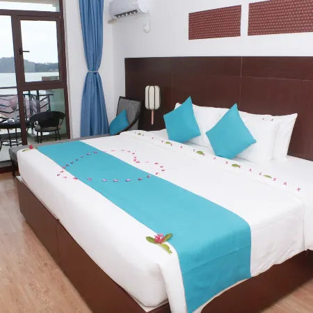 Sealong Bay ZhongQi Conifer Hotel