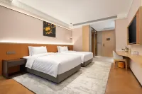 Meihao Lizhi Hotel (Korla Peacock River) - Airport Shuttle