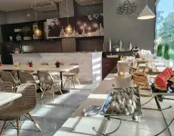 โรงแรมซันเดย์ อโยธยา - ที่มีสระว่ายน้ำ