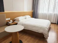 Debang Eco Hotel - parking