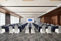 Hampton by Hilton Puning Square - 4-Star