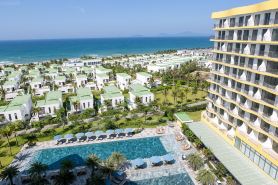 Mona Luxe Beachfront Resort Hoi An