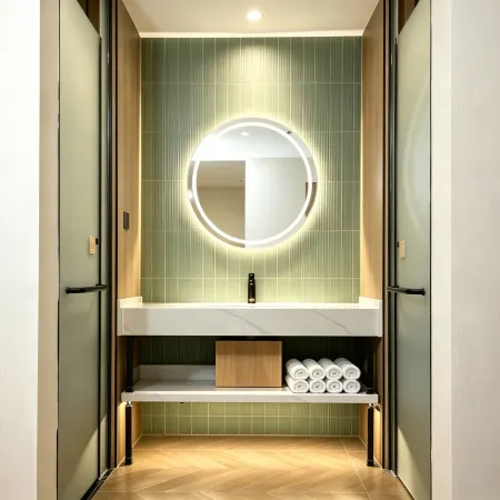 Yuetang Hotel (Korla Qingnian Road People's Square)