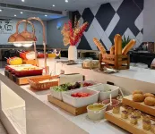 Chonpines Hotel Haikou Qilou Old Street and  South Road Liuhe Building Store - جاكوزي