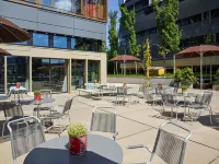 25Hours Hotel Zurich West - Pools