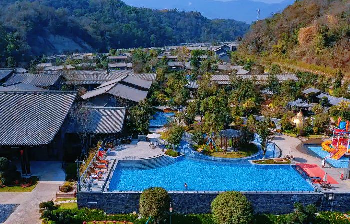 Nandian Banshan Hot Spring Hotel