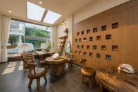 Yuxiao Garden Homestay (Mangshi Square) - Romantic