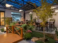 Heji Hotel (Panzhou Donghu Park Hongguo Small Square) - Pet friendly