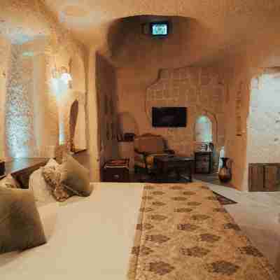 Hu of Cappadocia - Special Class Rooms