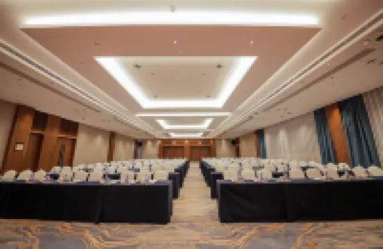 Huayun Hotel