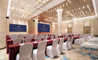 Golden Celebration Hotel(Nanning Wanxiang)