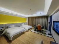 Blue Ocean Intelligent Hotel (Fuling Railway Station Renren Ledu Huicheng Branch) Hoteles cerca de Hunan Vocational College of Science and Technology Liling Ceramic Institute