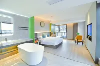 Zunyi Changhu International Hotel - Kitchen