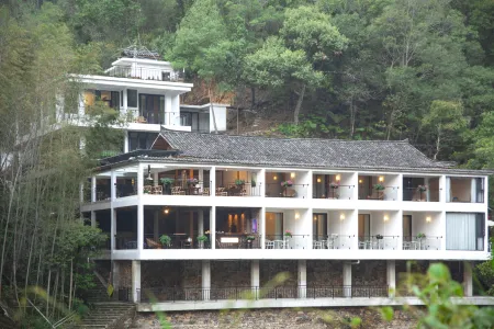 Xiaomanyi B&B (Guilin Lingchuan branch) Отели в г. Линчуань