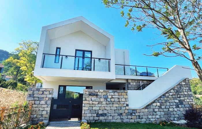 Shanye Shanye Homestay (Lishui Tianshang Wangcheng Scenic Area)