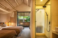 Xinhu B&B