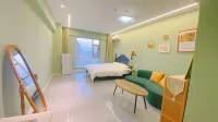Daqing Shengji Homestay (Wanda Branch) - balcony