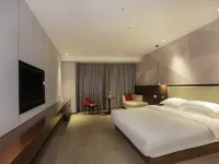Borrman Hotel (Huaihua Xupu Railway Station) Hotels in Xupu