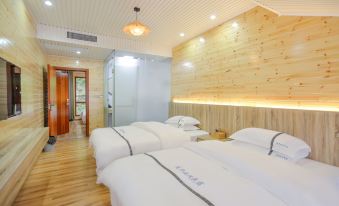 Lushan Pinxu Qingju Boutique Hotel (Former Residence Scenic Area)