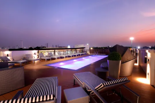 Villa de Khaosan by Chillax